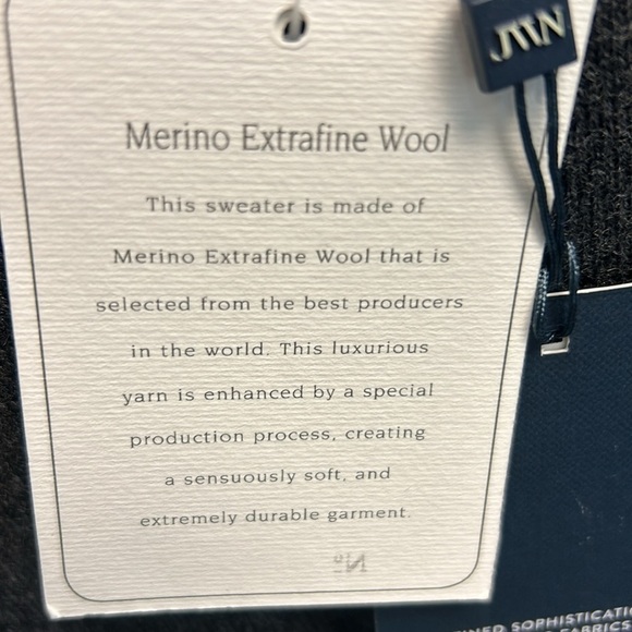 NWT John W. Nordstrom 100% Italian Merino Extrafine Wool V-Neck Gray Sweater - Picture 7 of 11